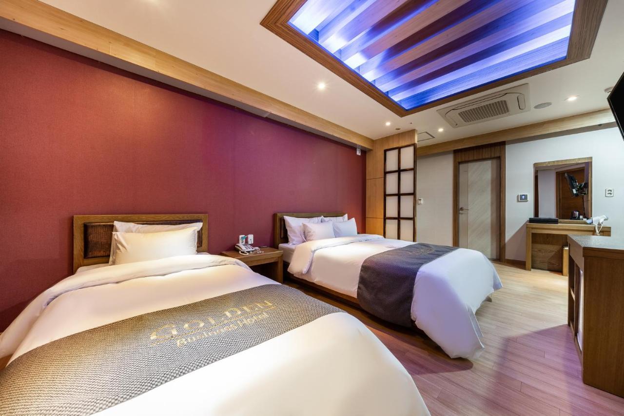 Golden Business Hotel Seosan Ngoại thất bức ảnh